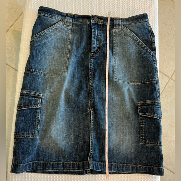 BCBGMaxAzria Blue Knee-Length Cargo Pencil Skirt Size 8 (1-030) - Picture 2 of 5